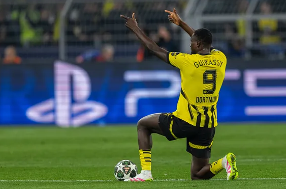Barcelona perdió con el Borussia Dortmund pero avanzó a semifinales de la Champions League