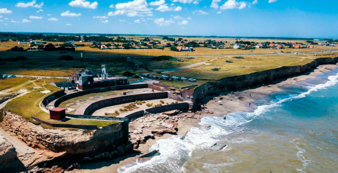 Del máximo esplendor a las ruinas: el imponente balneario de la costa que quedó en el olvido