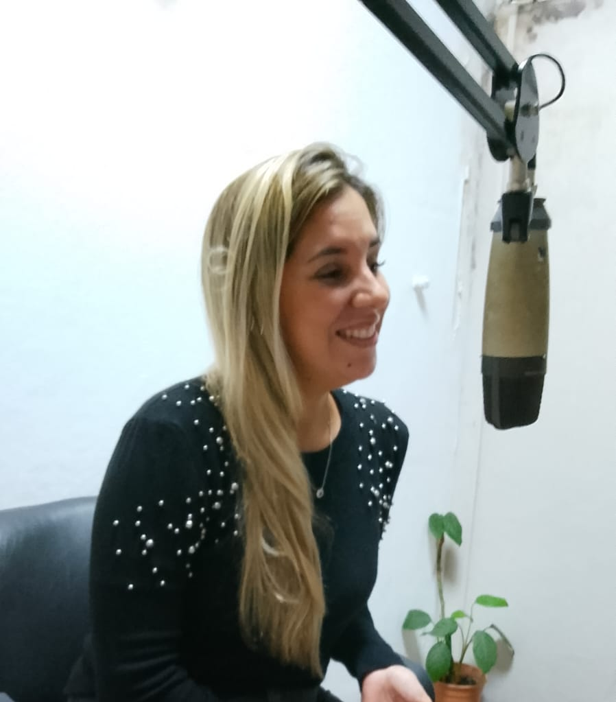 KARAOKE SOLIDARIO EN LA ESTACIÓN DE LOS NIÑOS: MÚSICA, CANTO Y AYUDA PARA LA FUNDACIÓN BRILLA MUJER