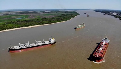 La navegación fluvial en el río Paraná podría tener inconvenientes este otoño