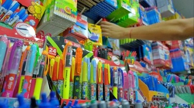 Llegó a Corrientes la Canasta Escolar nacional con 160 productos