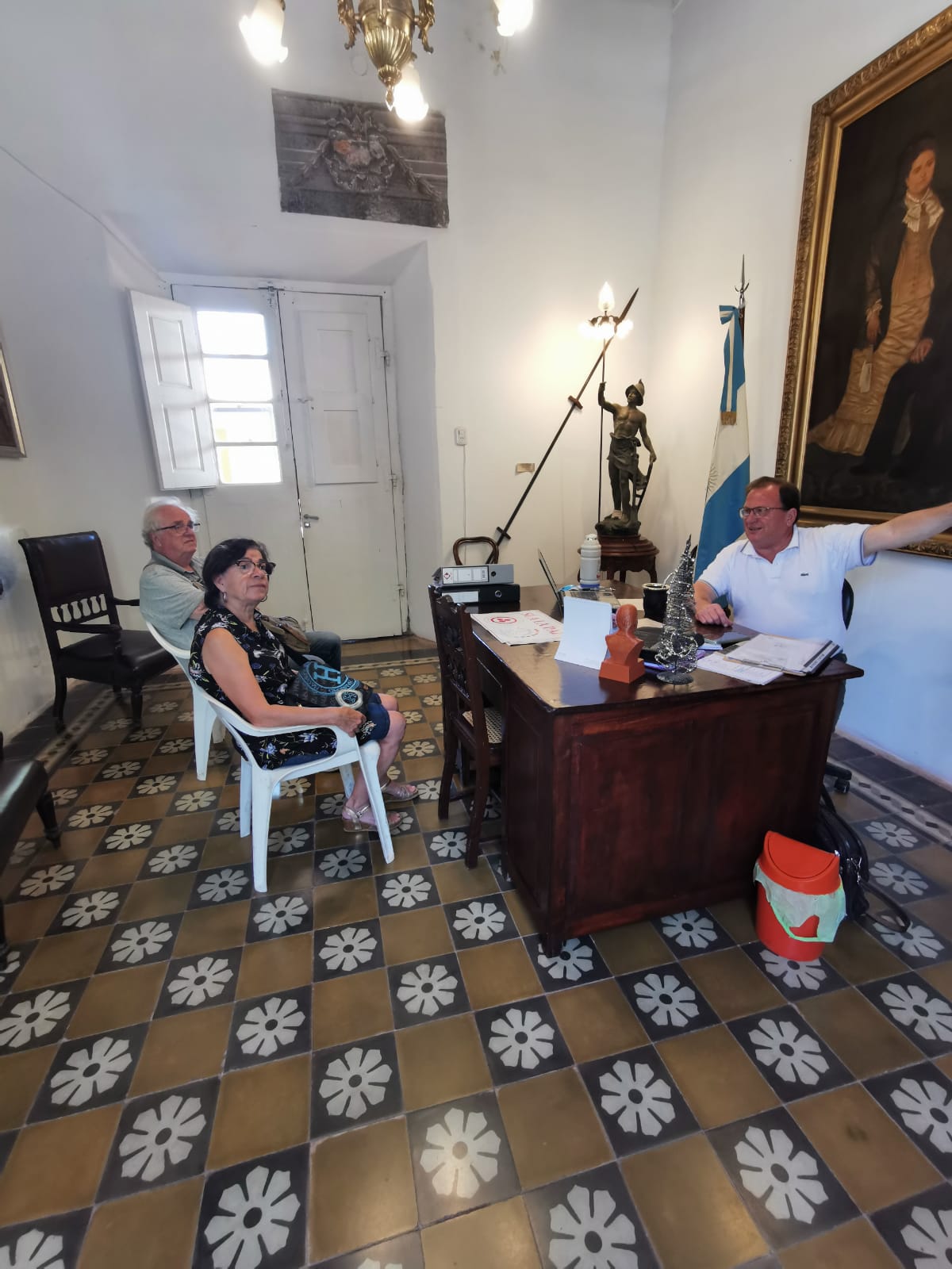 MATRIMONIO ALEMÁN VISITÓ LA CASA DE LA CULTURA
