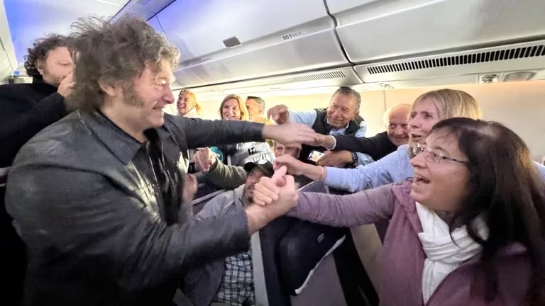Javier Milei viajará a Corrrientes luego a Estados Unidos para un acto con Donald Trump y a su regreso tomará las medidas contra los fideicomisos