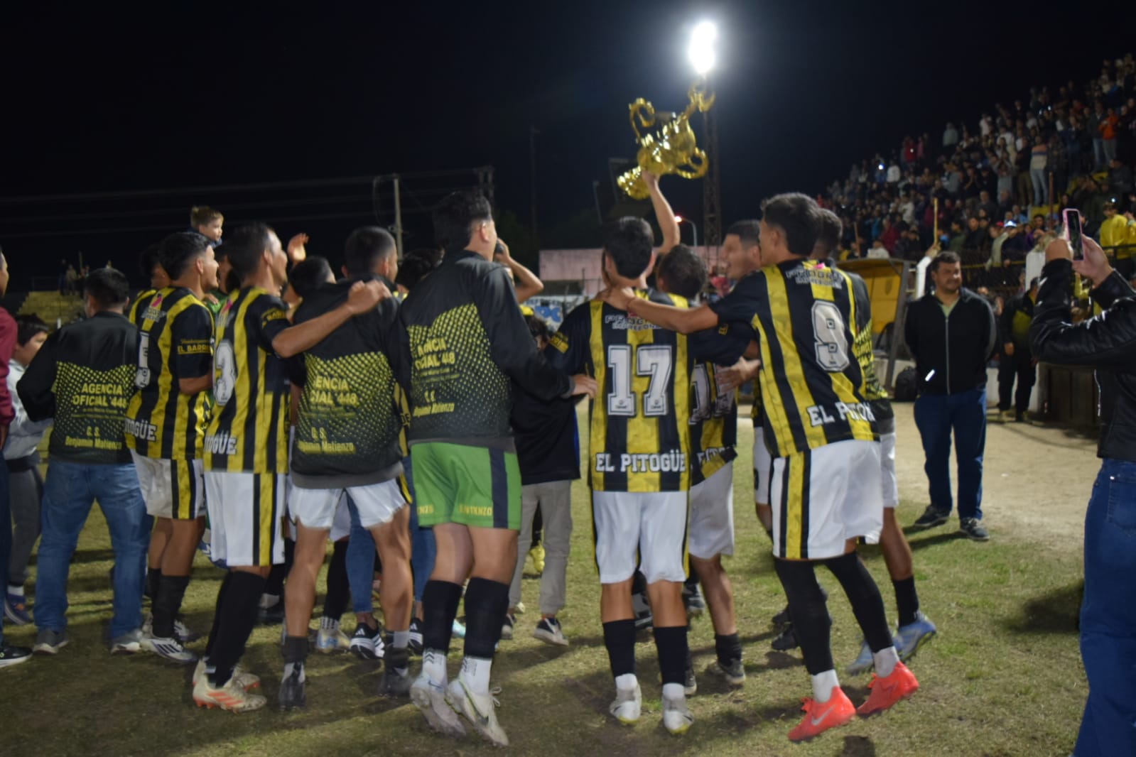 SPORTIVO BENJAMÍN MATIENZO CORONÓ LA TEMPORADA DEL FÚTBOL LOCAL