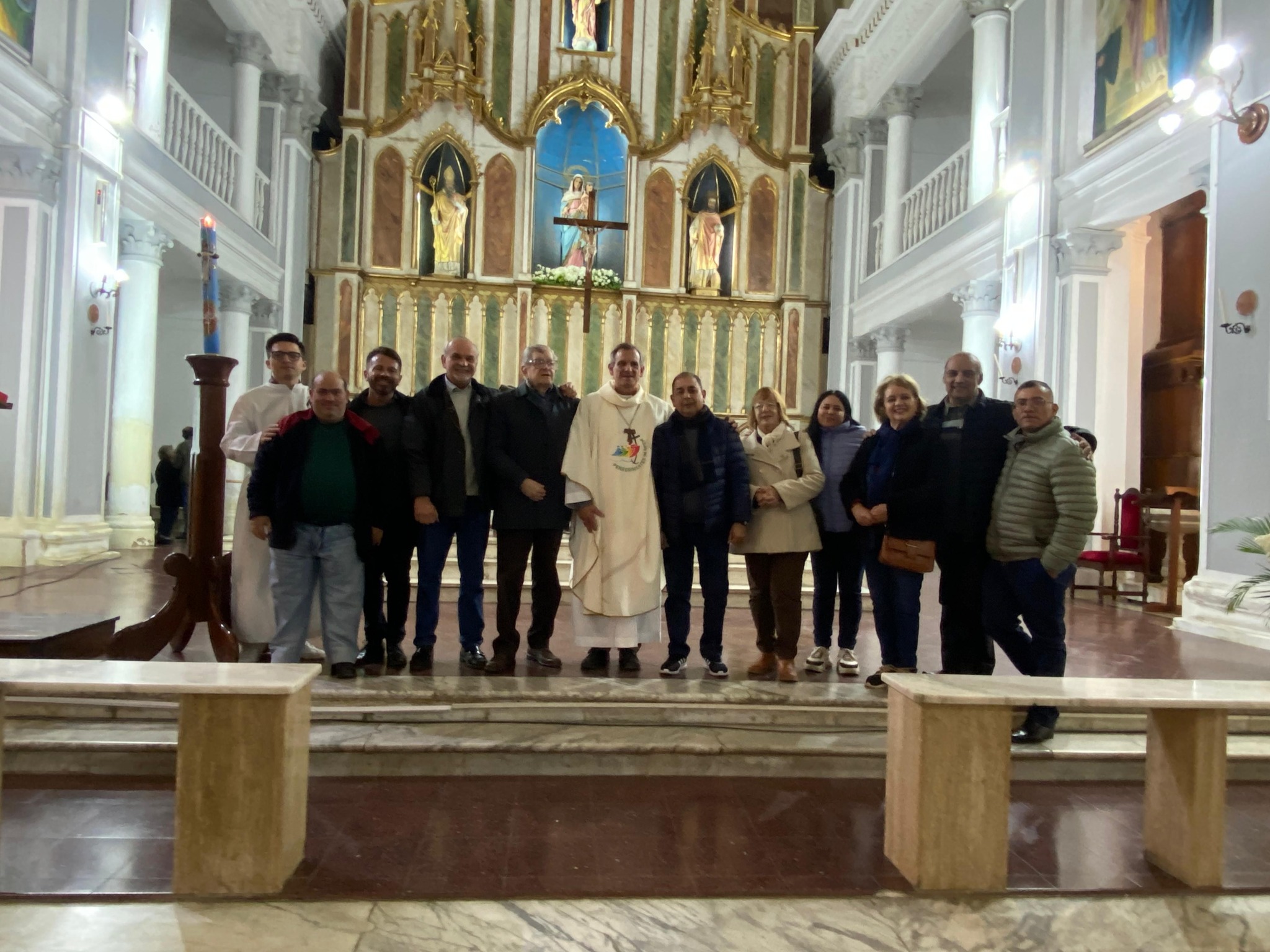 MONSEÑOR CANECIN A LOS COMUNICADORES SOCIALES: “Tiendan puentes, fomenten la esperanza y la unidad”.