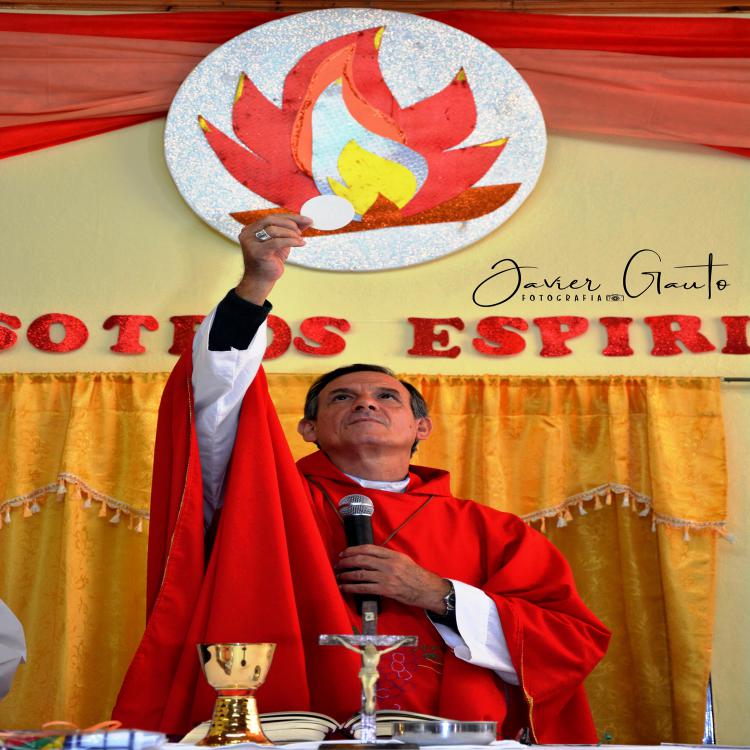 COMIENZA LA NOVENA AL ESPÍRITU SANTO EN LA CATEDRAL