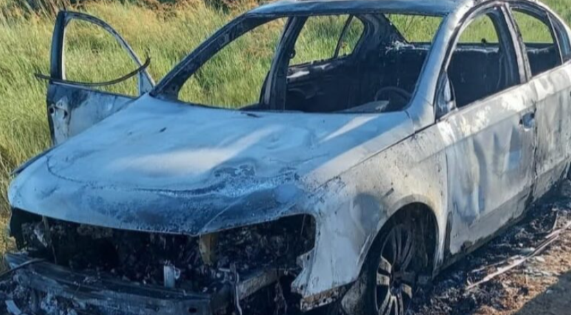 Corrientes: policía denunció robo de su auto con 18 pistolas automáticas dentro