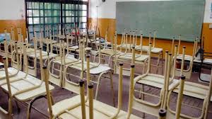 SE CUMPLE UNA JORNADA DE PARO DOCENTE EN TODO EL PAÍS