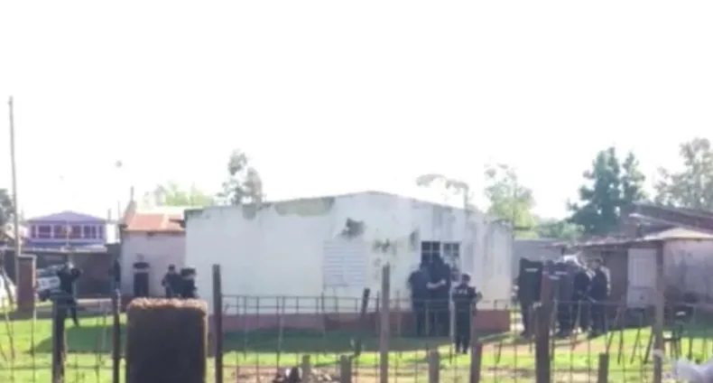 AMENAZÓ CON MATAR A SU PAREJA E HIJA DE 4 AÑOS 