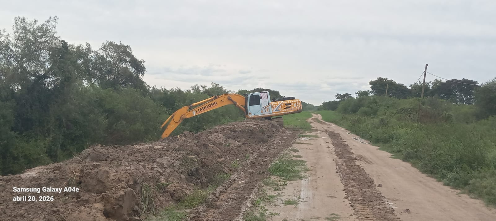 AVANZA LA LIMPIEZA DE LOS CANALES PRINCIPALES EN GOYA