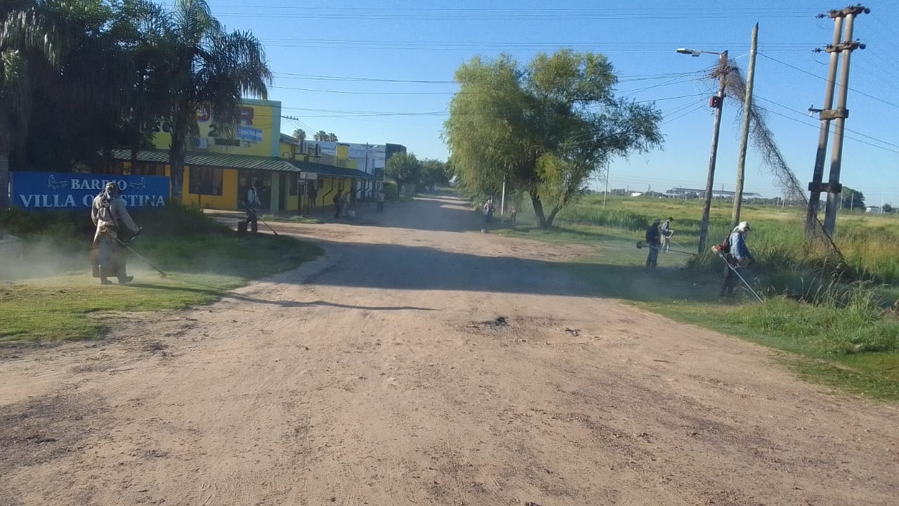 TAREAS PROGRAMADAS DE MANTENIMIENTO EN DISTINTOS BARRIOS DE LA CIUDAD