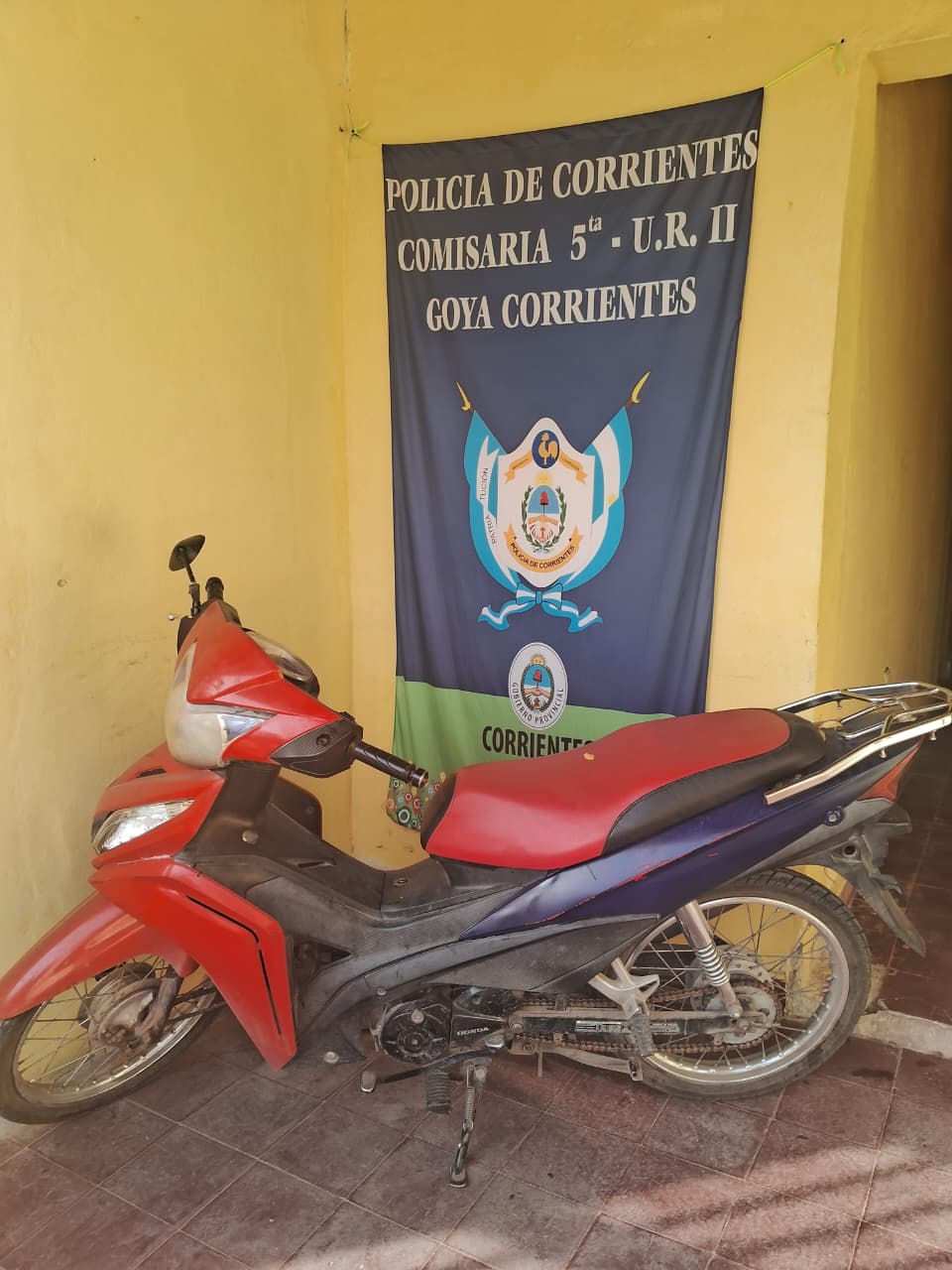COMISARÍA QUINTA: RECUPERARON UNA MOTO QUE FUE ROBADA