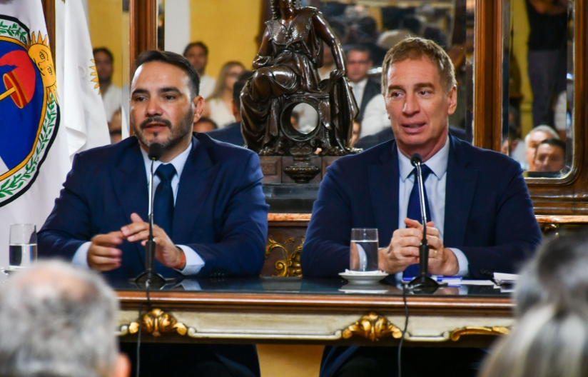 "EL CAMINO A SEGUIR PARA LA ARGENTINA ES EL DIÁLOGO Y TRABAJO EN CONJUNTO", AFIRMÓ EL GOBERNADOR VALDÉS JUNTO AL MINISTRO DEL INTERIOR