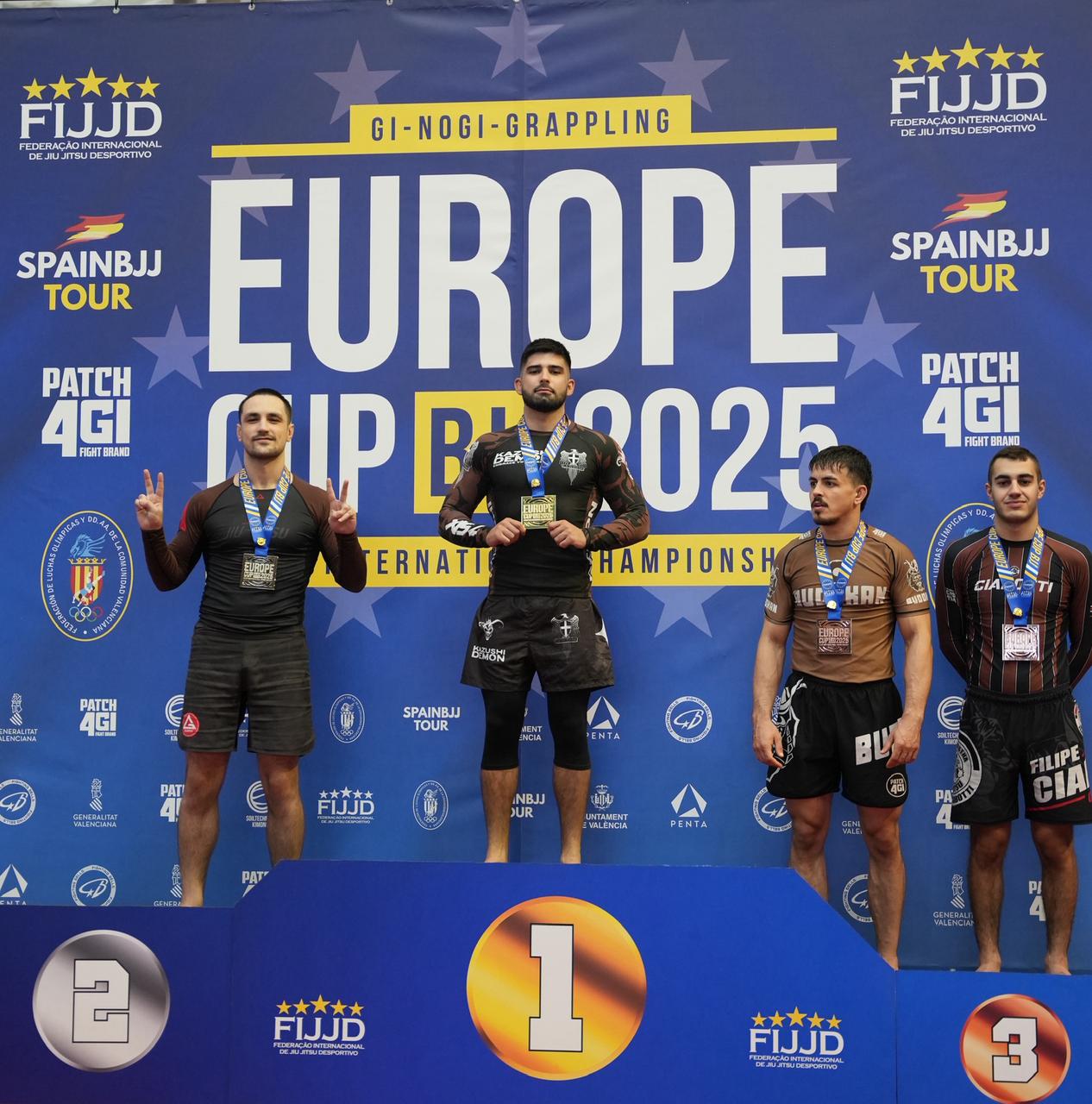 JOVEN GOYANO OBTIENE CAMPEONATO EUROPEO DE JIU JITSU