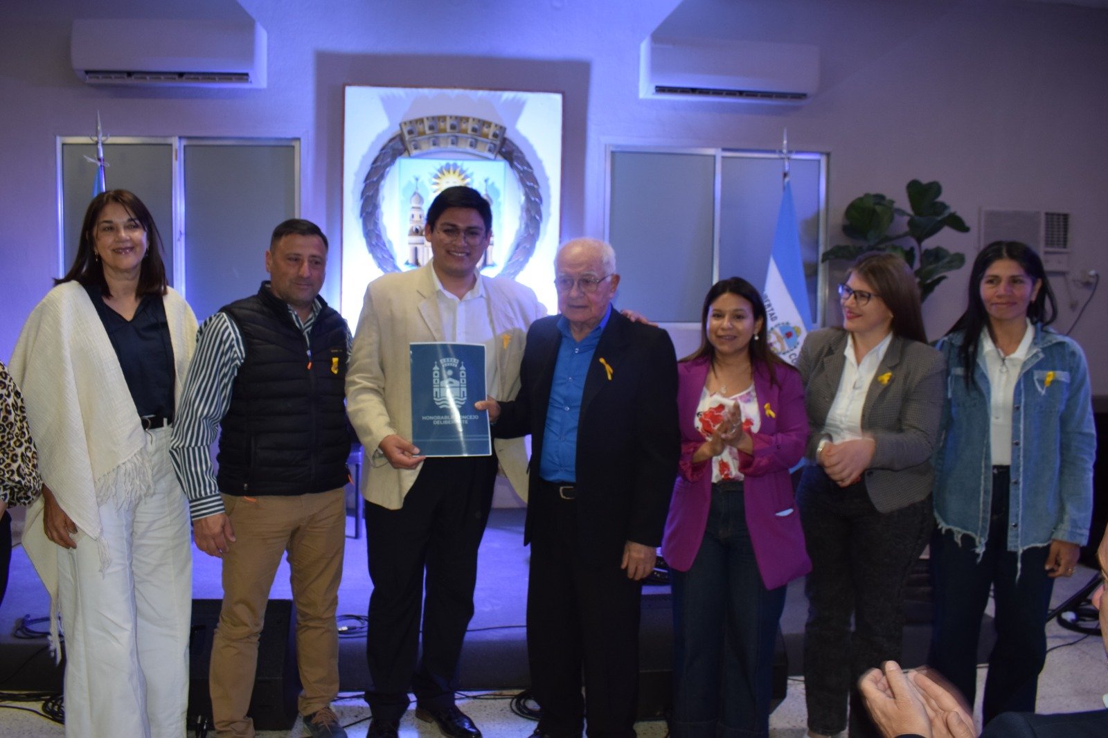 Reconocimiento del HCD Goya al bandoneonista Victoriano Ramon Sosa 4