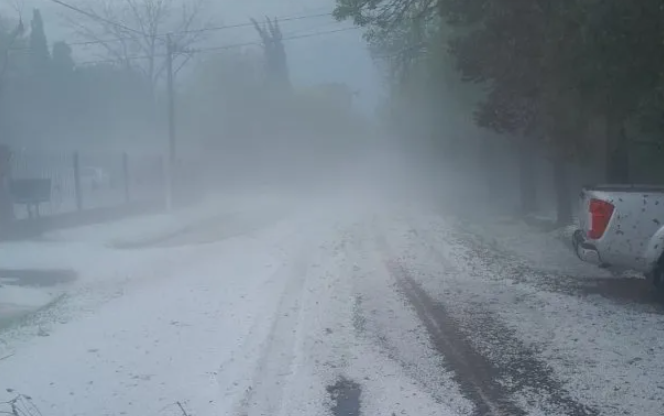 Funes, la ciudad de Santa Fe que quedó sepultada bajo el granizo tras el fuerte temporal