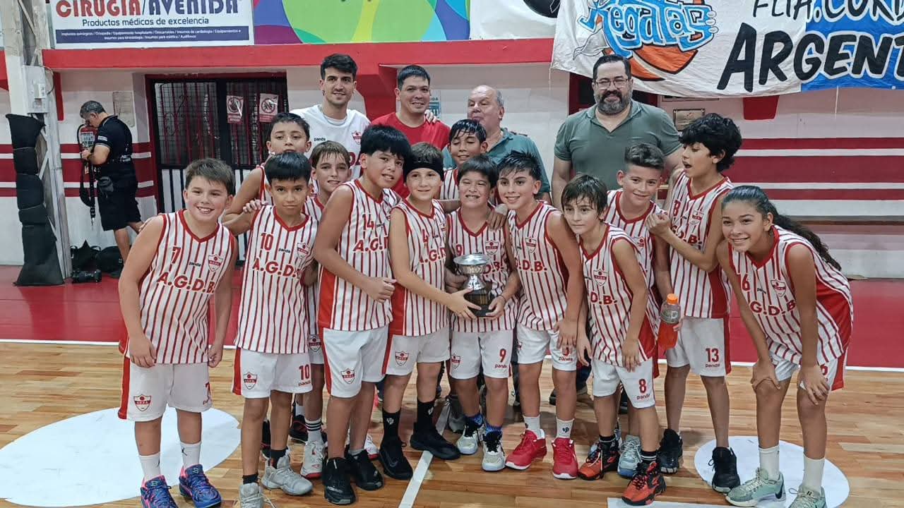 GOYA PARTICIPÓ EN EL CAMPEONATO PROVINCIAL DE MINI BÁSQUET U11 Y LOGRÓ UN DESTACADO TERCER LUGAR