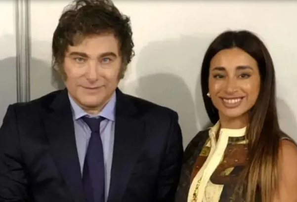 Quién es Laura Belén Arrieta, la joven señalada como la "valijera de Javier Milei"
