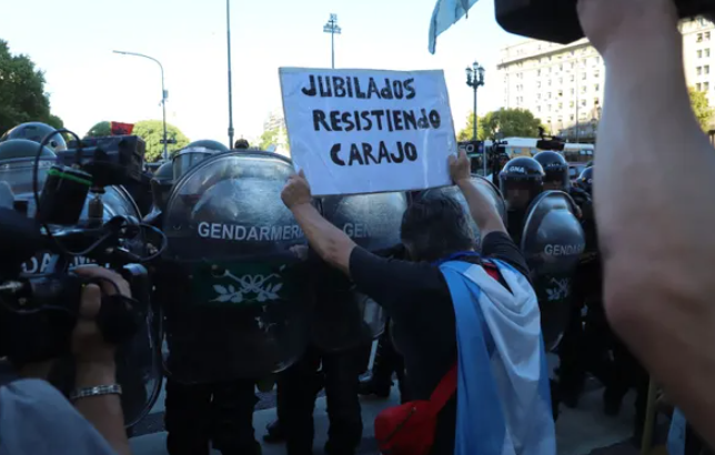 MARCHA DE JUBILADOS: La Justicia ordenó que el Gobierno porteño despliegue el operativo de seguridad