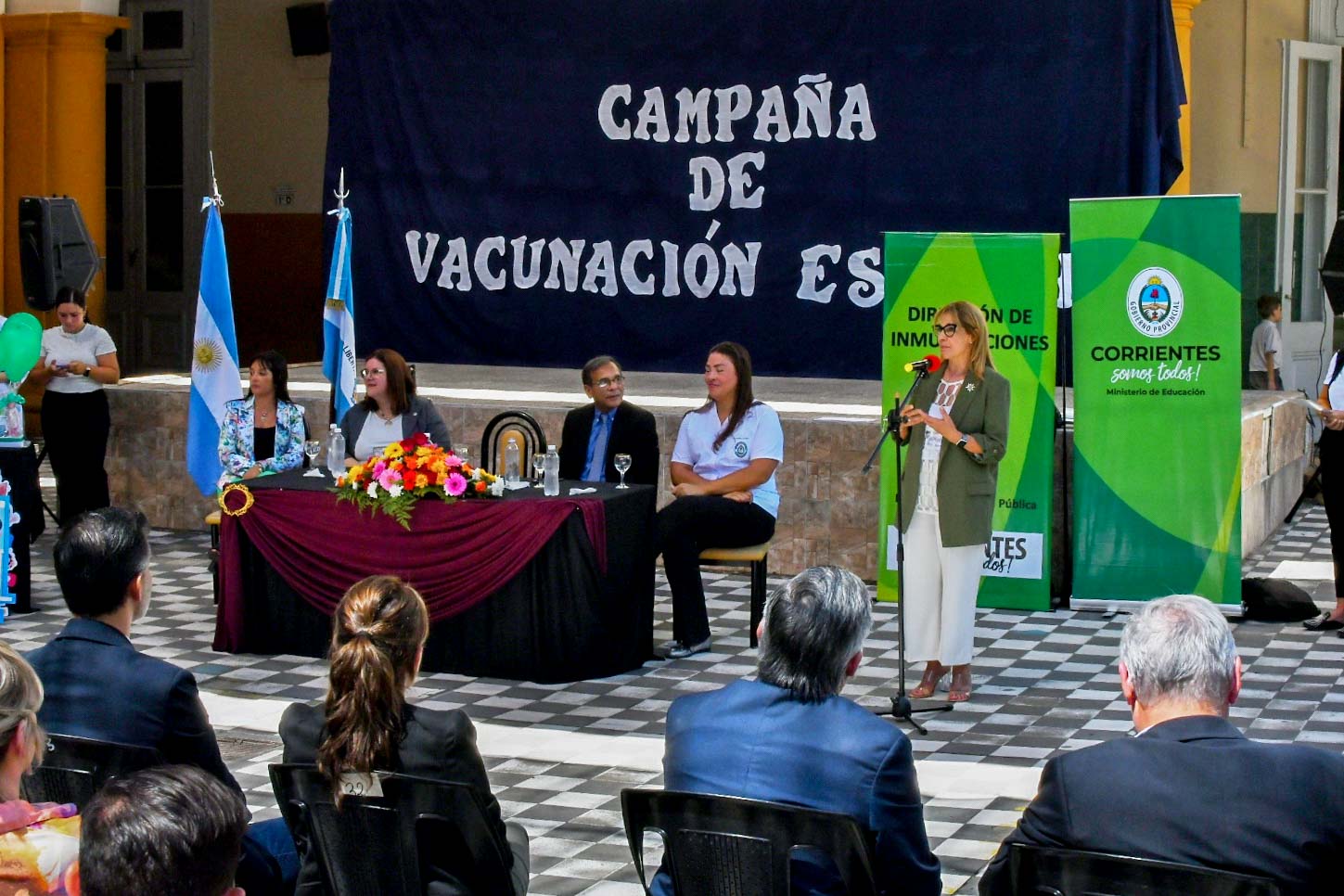La Provincia lanzó la Campaña de Vacunación Escolar y Antigripal, garantizando su accesibilidad a la población
