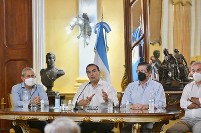 VALDES AYUDA A PRODUCTORES