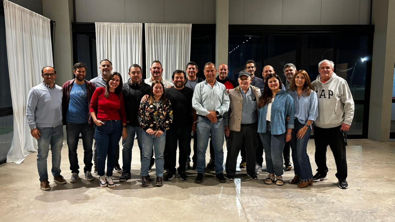 REUNIÓN DE MIEMBROS POR LA TRANSICIÓN EN LA COMUPE