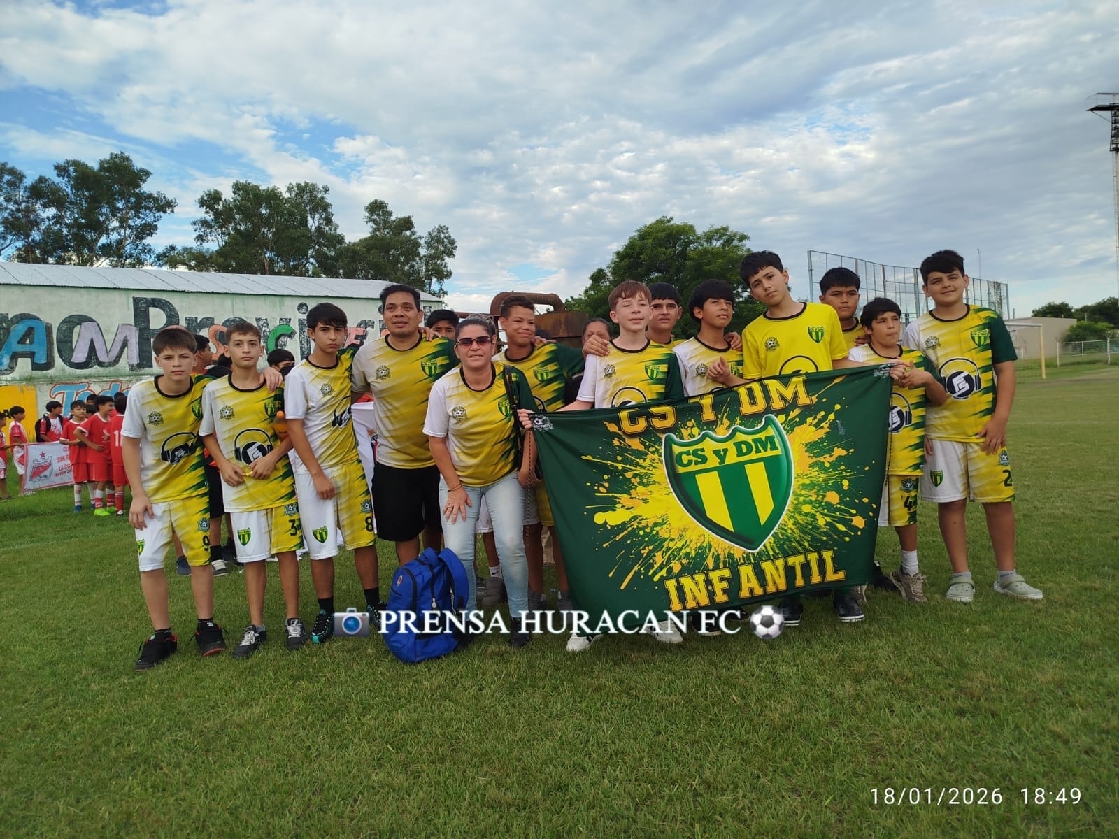 EL ESTADIO RAMÓN "CACIQUE" OVIEDO VIBRÓ CON LA INAUGURACIÓN DEL TORNEO DE VERANO DE FUTBOL INFANTIL BELISARIO ”CHACHO” COLONESE.