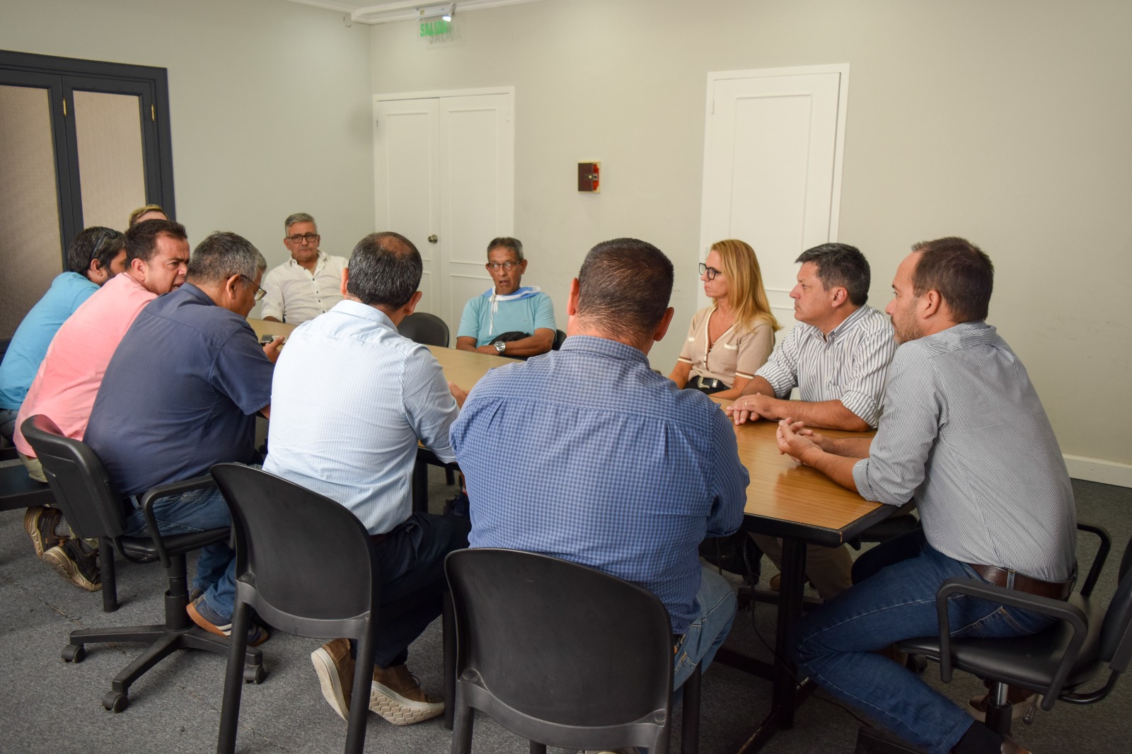 INTENDENTE HORMAECHEA RECIBIÓ A GREMIOS DE LOS EXEMPLEADOS DE ALAL