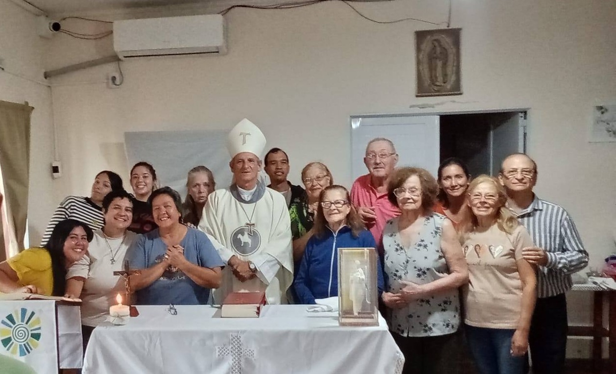 EL OBISPO CELEBRÓ LA MISA DE PASCUA EN LA FAZENDA DE LA ESPERANZA