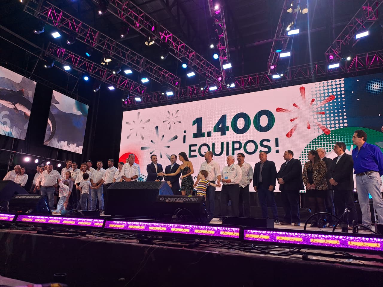 CIFRA RÉCORD: 1400 EQUIPOS EN LA LARGADA DE EMBARCACIONES