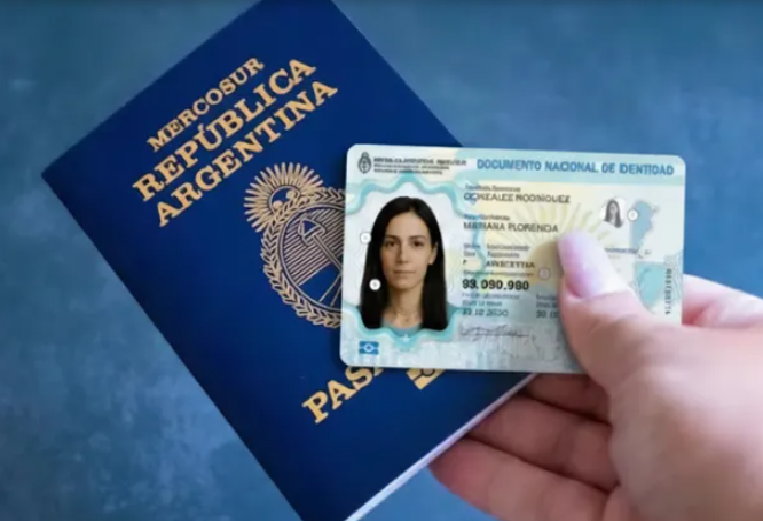 Cómo serán el nuevo DNI y el pasaporte a partir de febrero: todos los cambios