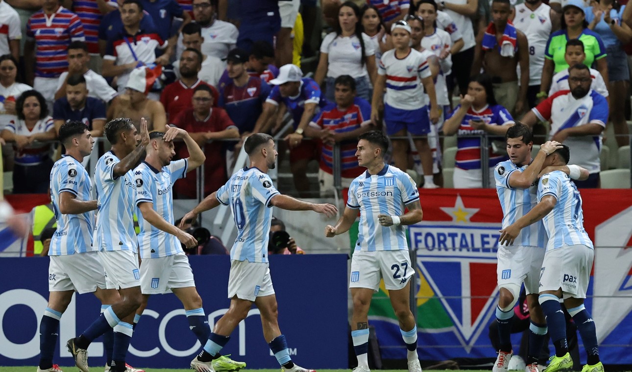 Show de Racing en Brasil: goleó 3-0 a Fortaleza en el debut de la Libertadores