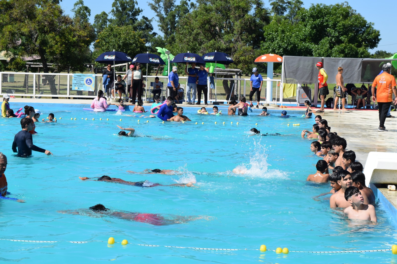 Escuela de Verano: Actividades realizadas en el Parque Acuático