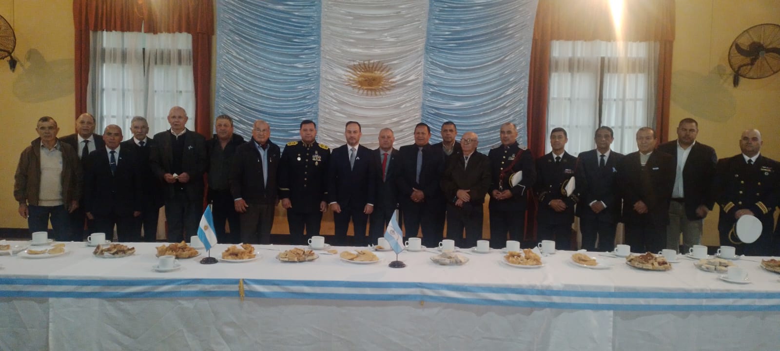 acto dia de la Patria en Batallon 7