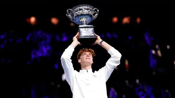 Jannik Sinner venció a Alexander Zverev y se coronó campeón del Abierto de Australia