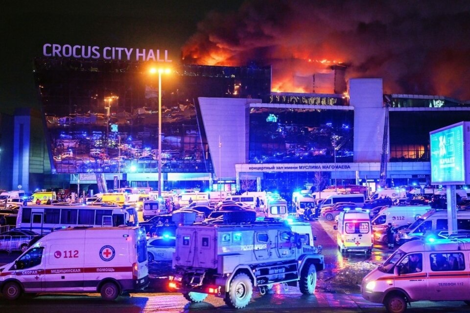 Atentado en Rusia: los videos más impactantes de la masacre en el Crocus City Hall