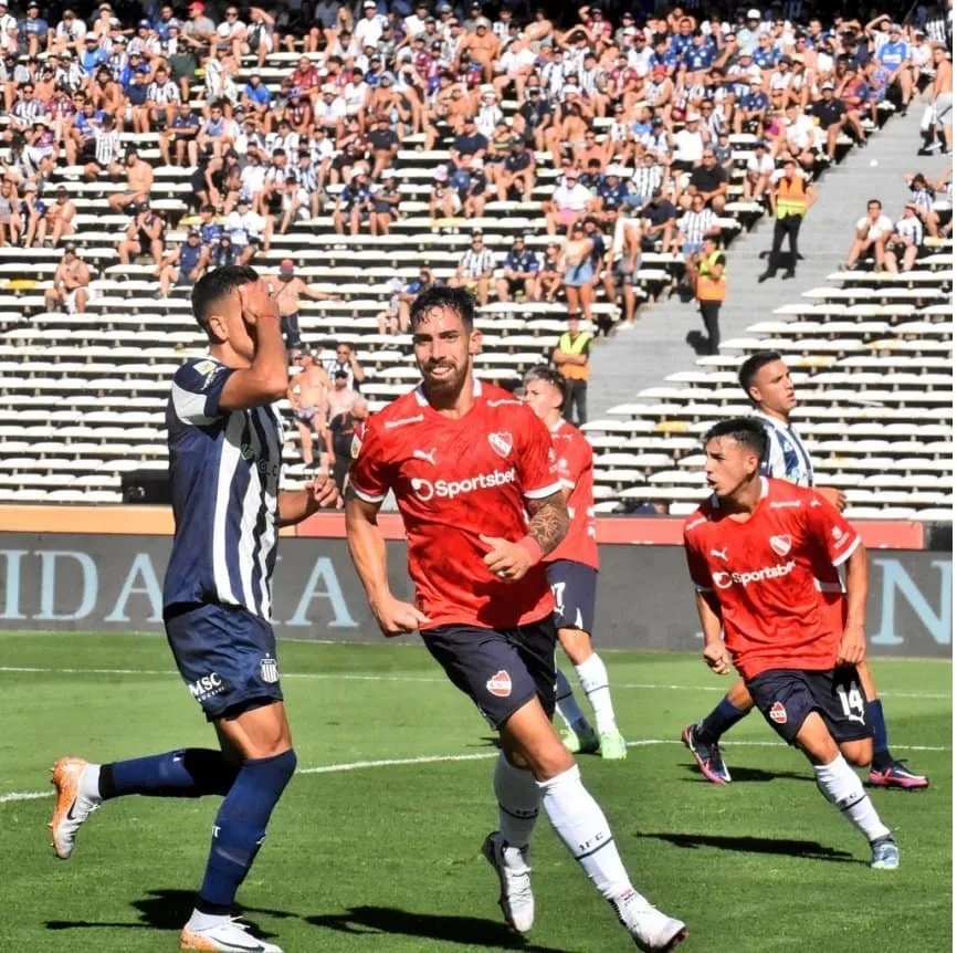 Independiente goleó a Unión por Liga Profesional, en un partido clave para ingresar a las copas