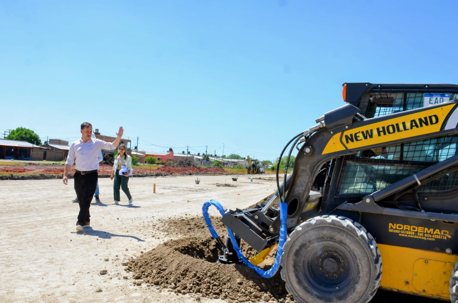 NUEVA TERMINAL DE ÓMNIBUS: EL INTENDENTE MARIANO HORMAECHEA OBSERVÓ EL AVANCE DE LOS TRABAJOS