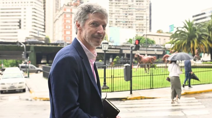 Sin cambios en la tasa de interés, el Gobierno buscará que el plazo fijo le gane al dólar oficial