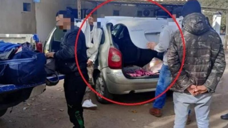 INSÓLITA EXCUSA DE UN REMISERO QUE METIÓ A SU HIJA EN EL BAÚL Y MANEJÓ POR MÁS DE 200 KILÓMETROS POR CÓRDOBA: “NO TENÍA DÓNDE DEJARLA”