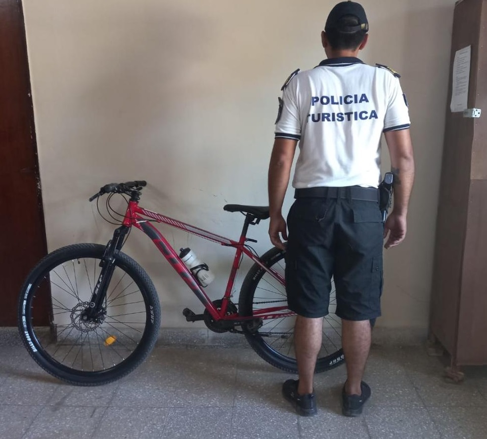 COMISARIA 2DA DE GOYA, RECUPERO BICICLETA DE ALTA GAMA
