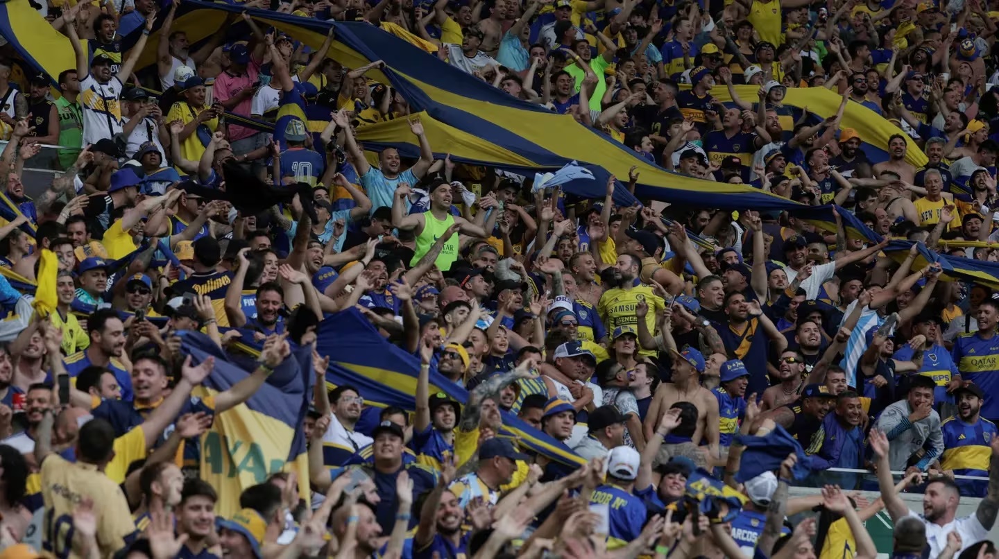 La tremenda caravana de los hinchas de Boca