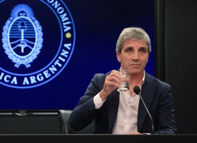 Luis Caputo explicó las nuevas medidas en 10 frases clave