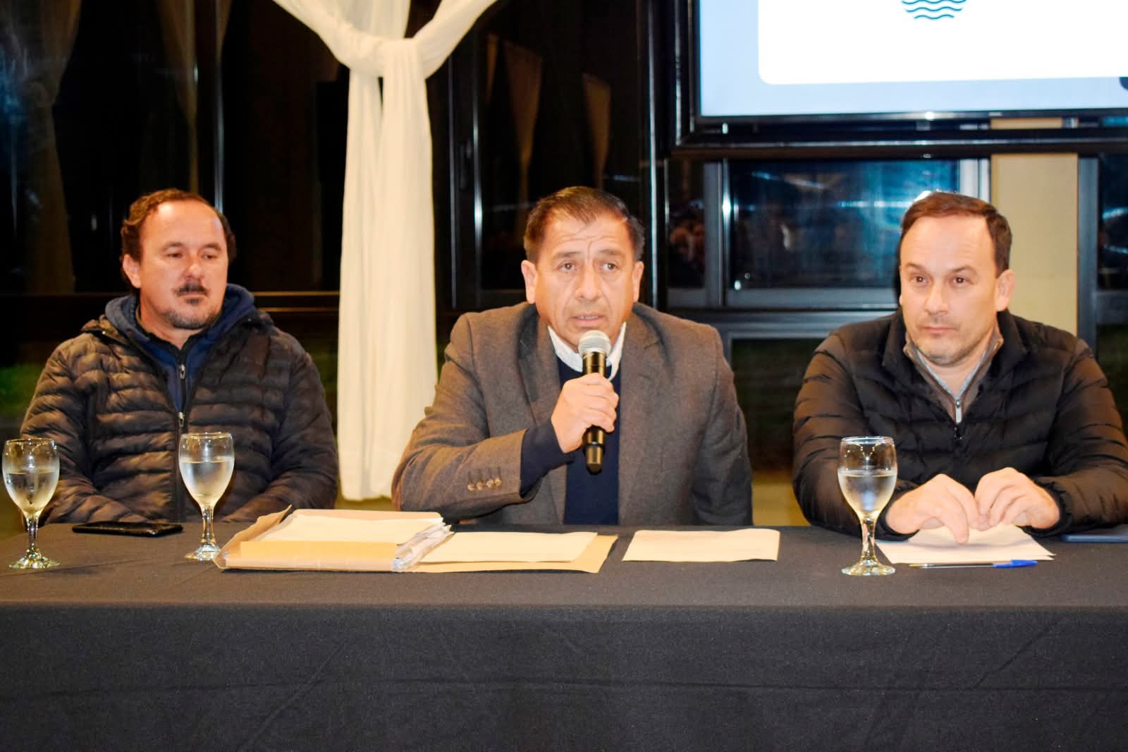 JOSE CASCO: “ES CONTUNDENTE EL RESPALDO A LA GESTIÓN DEL DR. HORMAECHEA POR PARTE DE LOS VECINOS” 