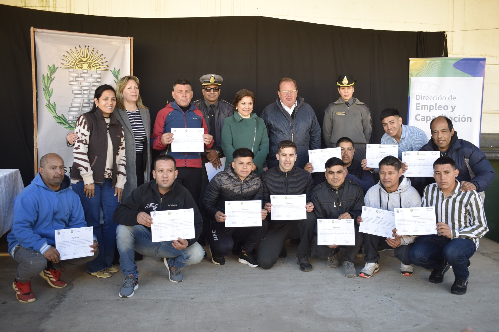 CURSOS DE OFICIOS: INTERNOS DE LA UNIDAD PENITENCIARIA 8 RECIBEN CERTIFICADOS 