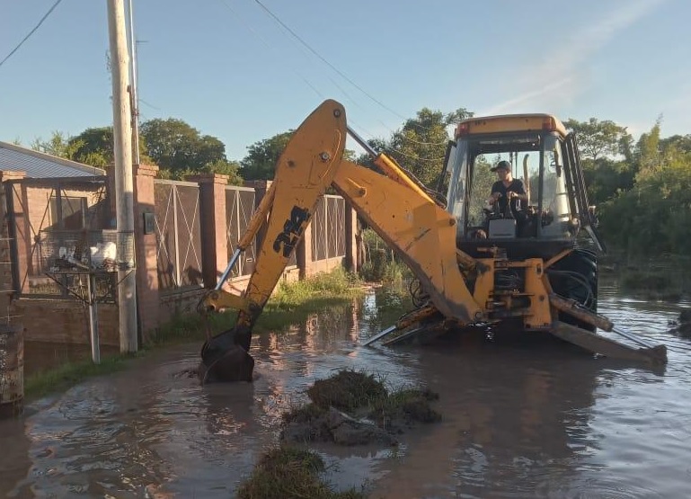 562 FAMILIAS ASISTIDAS - 36 FAMILIAS EVACUADAS EN TOTAL