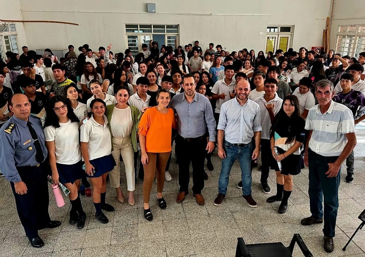 El Gobierno provincial brindó capacitaciones de seguridad vial en Lavalle