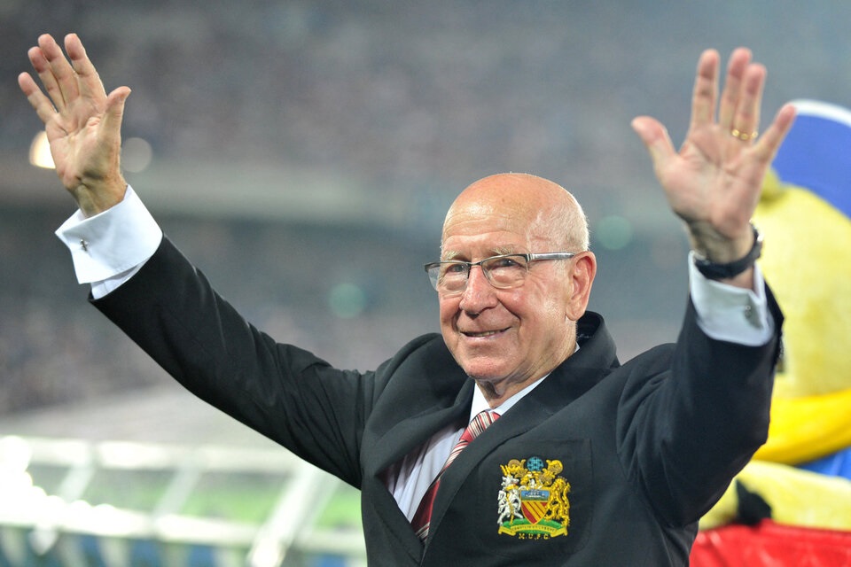Leyenda del fútbol inglés Murió Bobby Charlton