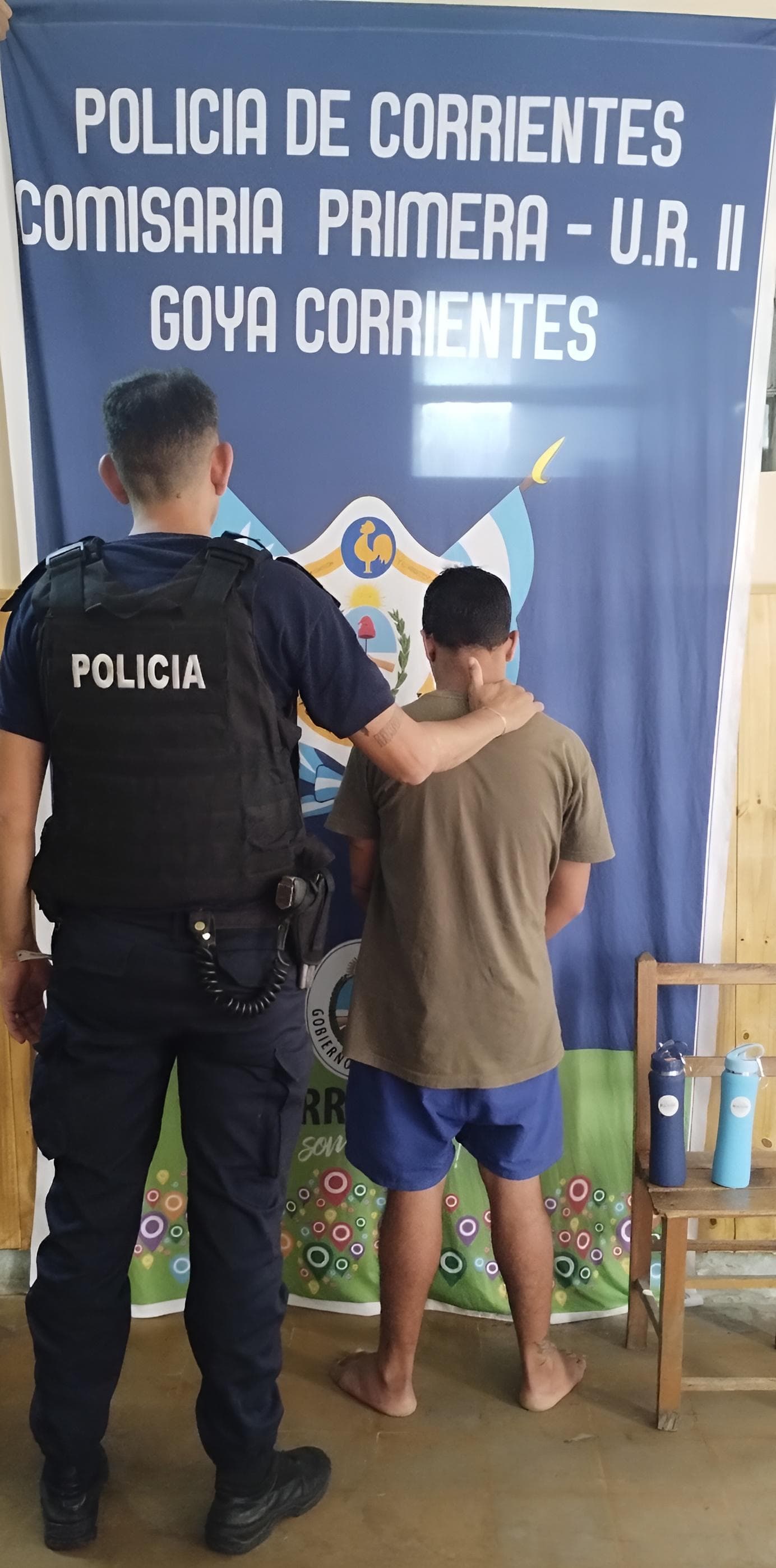COMISARÍA PRIMERA RECUPERO TERMOS DEPORTIVOS Y APREHENDIÓ A UN SOSPECHOSO