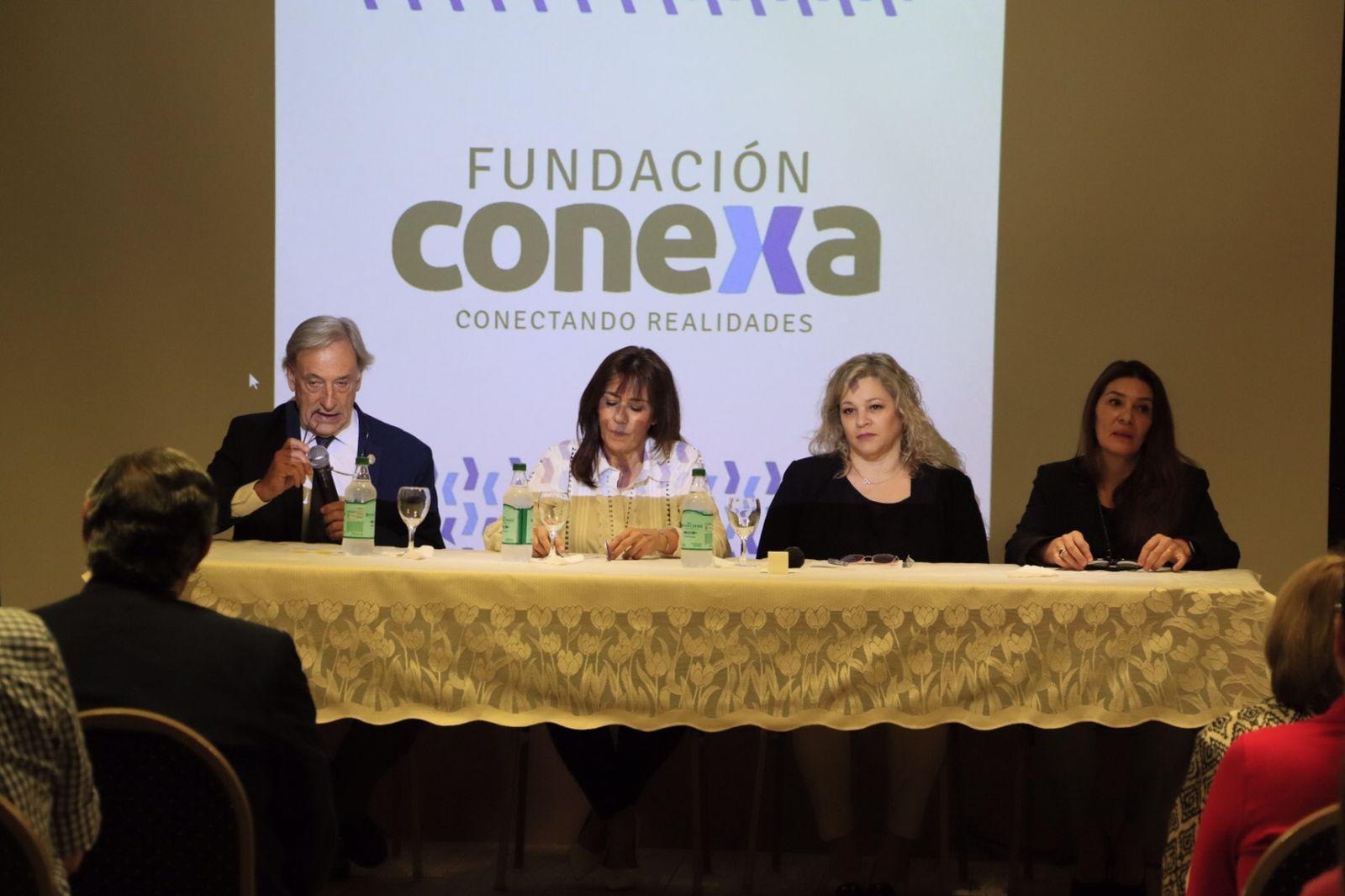 Presentación Fundación Conexa: Los desafíos de la Educación para los próximos 50 años, en análisis